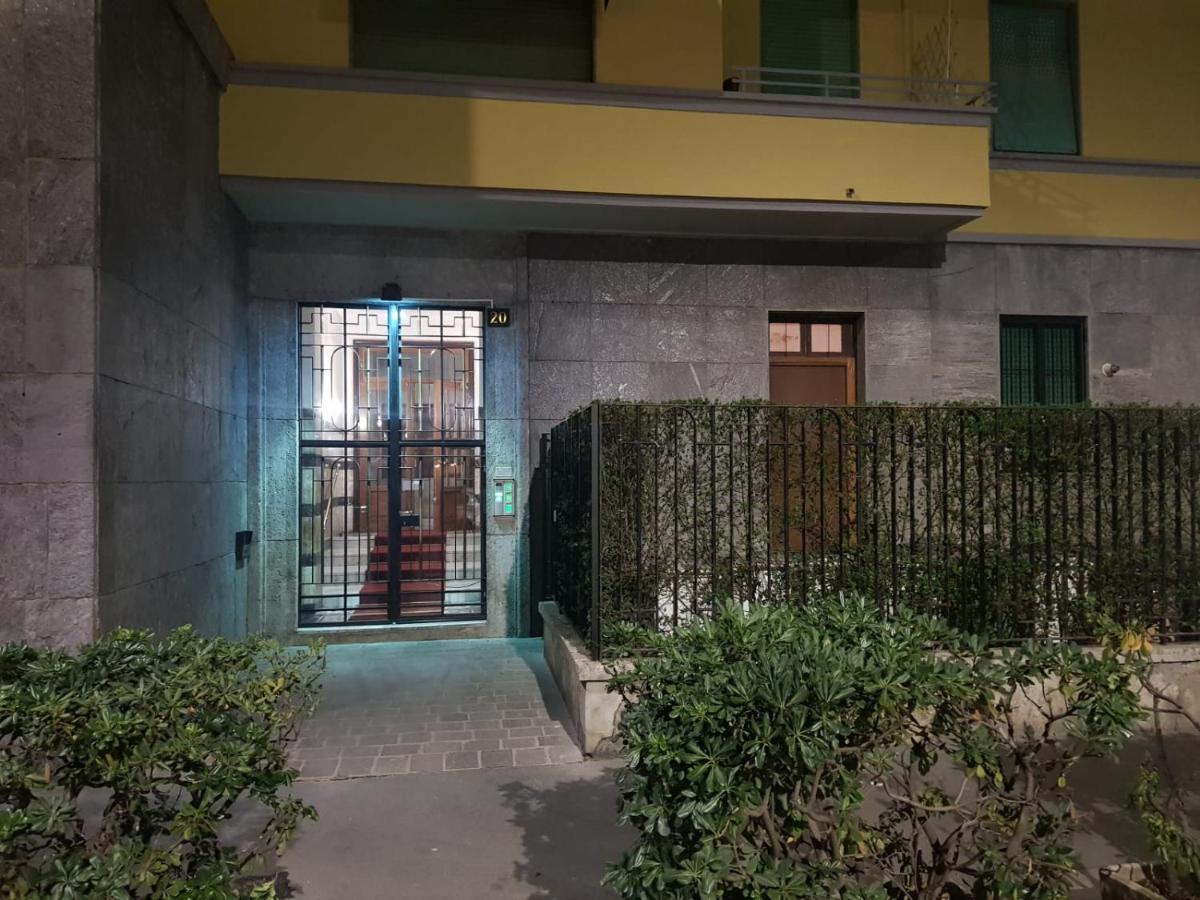 Smart Apartment Central Station Milánó Kültér fotó